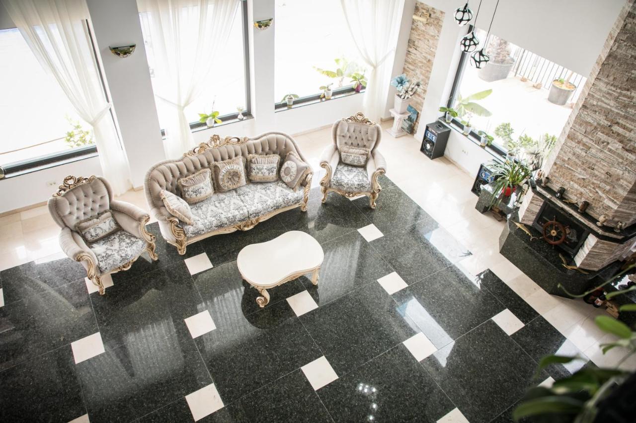 Almar Lake View Boutique H Adults Only 마마이아 외부 사진